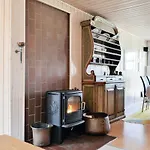 Vakantiehuis 2 Bedroom Cozy In Hvide Sande