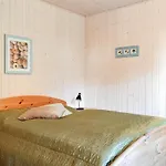 2 Bedroom Cozy In Hvide Sande Bjerregård