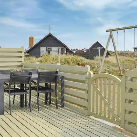 Awesome In Hvide Sande With Kitchen Tatil Evi