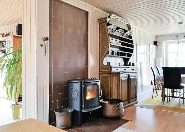 Holiday home 2 Bedroom Cozy In Hvide Sande