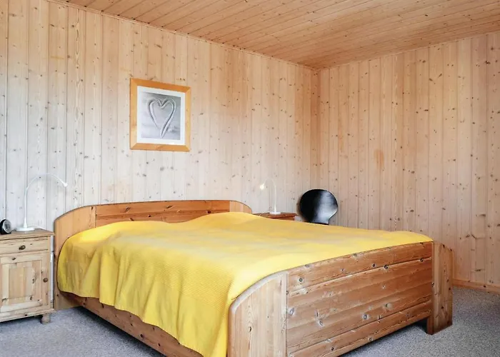 2 Bedroom Cozy In Hvide Sande * Bjerregard